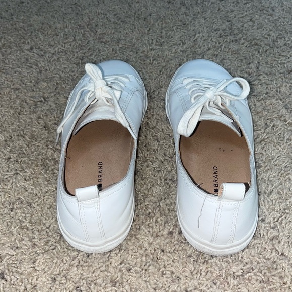 Lucky Brand Dansbey Sneaker - Picture 3 of 6